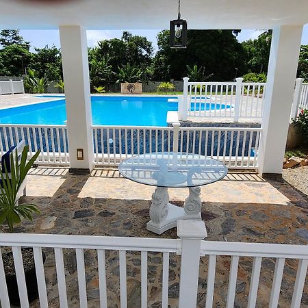 Bella Villa Room With Large Pool And Close To Beach لاس غاليراس المظهر الخارجي الصورة