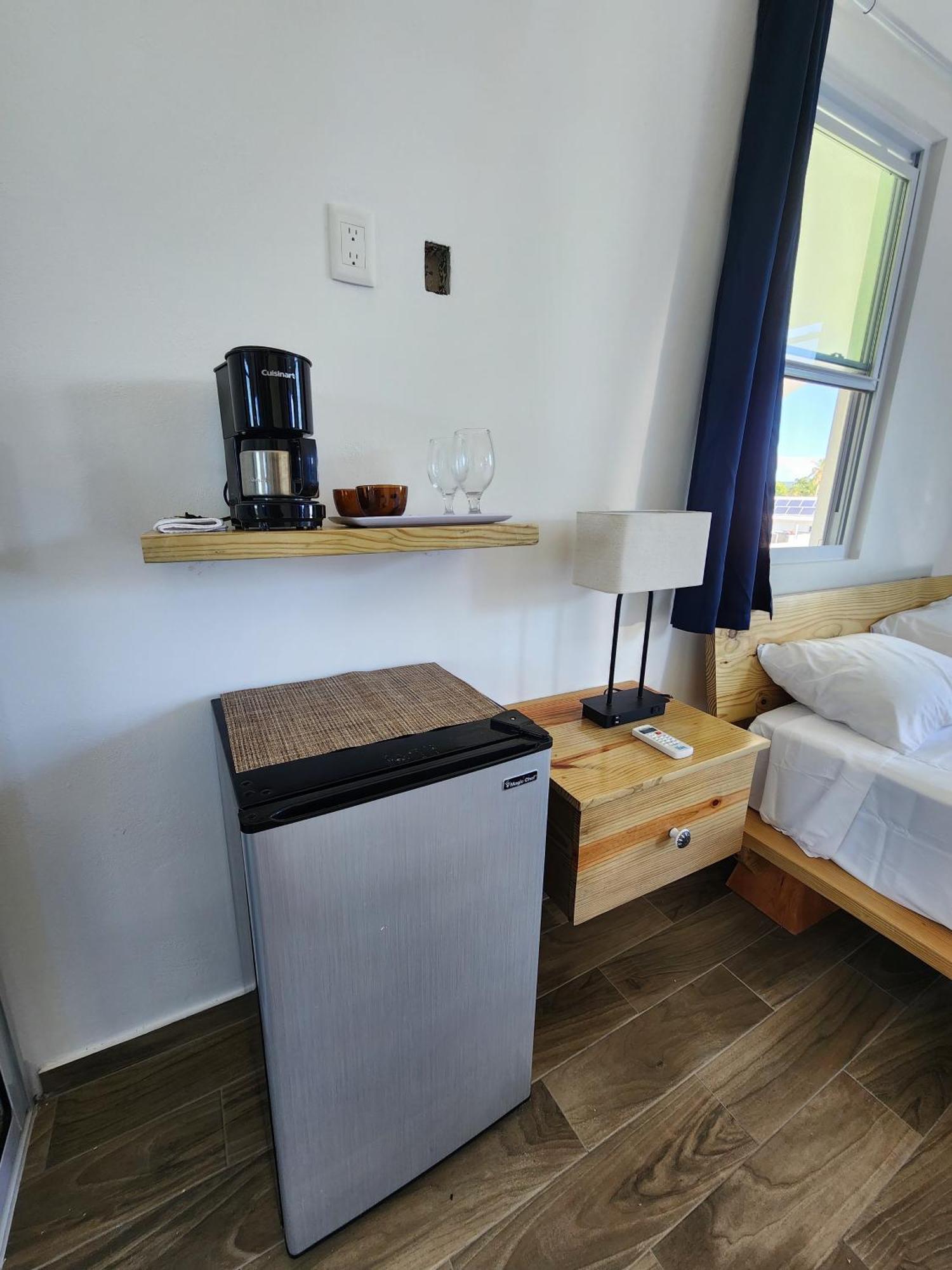 Bella Villa Room With Large Pool And Close To Beach لاس غاليراس المظهر الخارجي الصورة