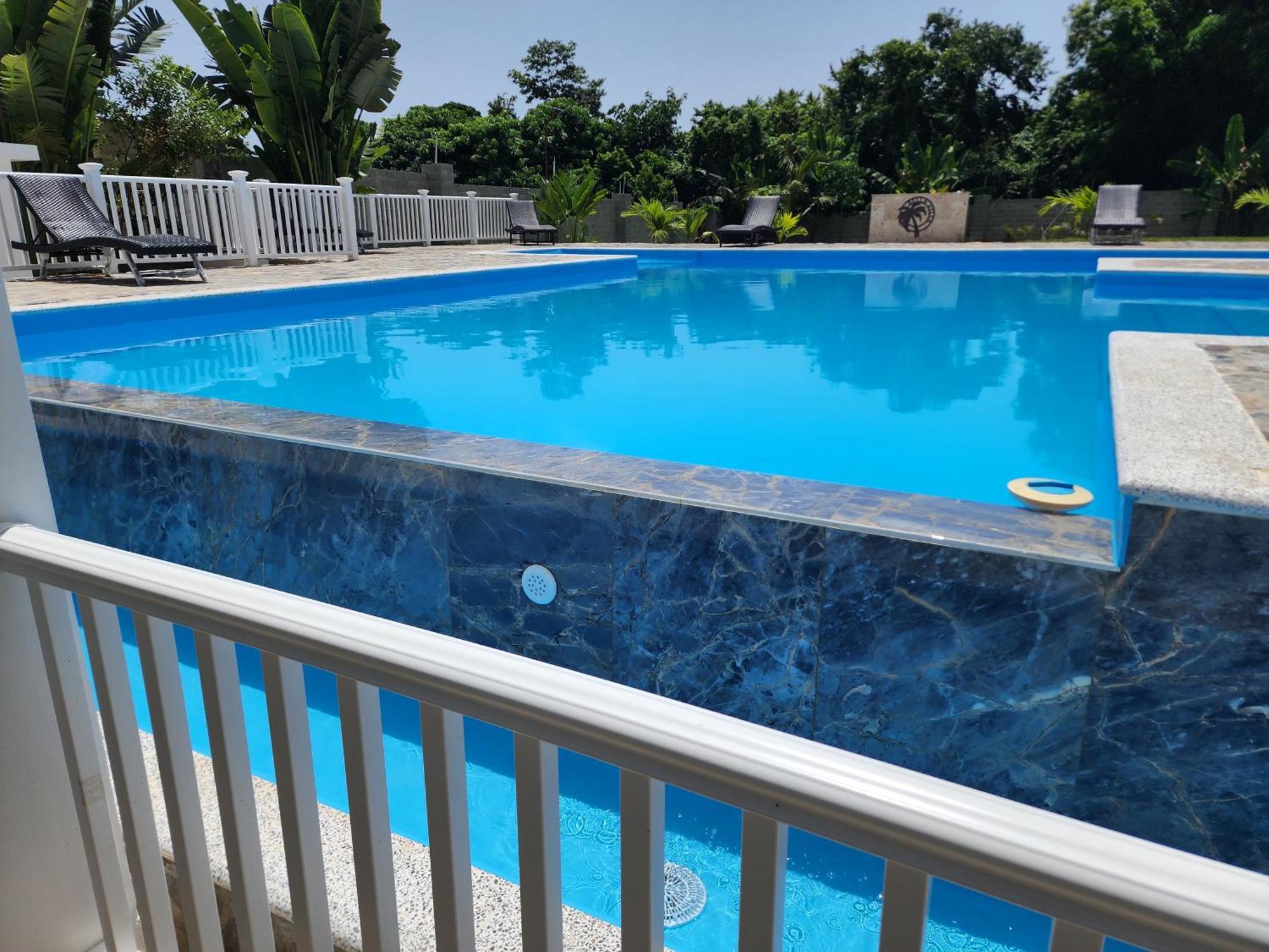 Bella Villa Room With Large Pool And Close To Beach لاس غاليراس المظهر الخارجي الصورة