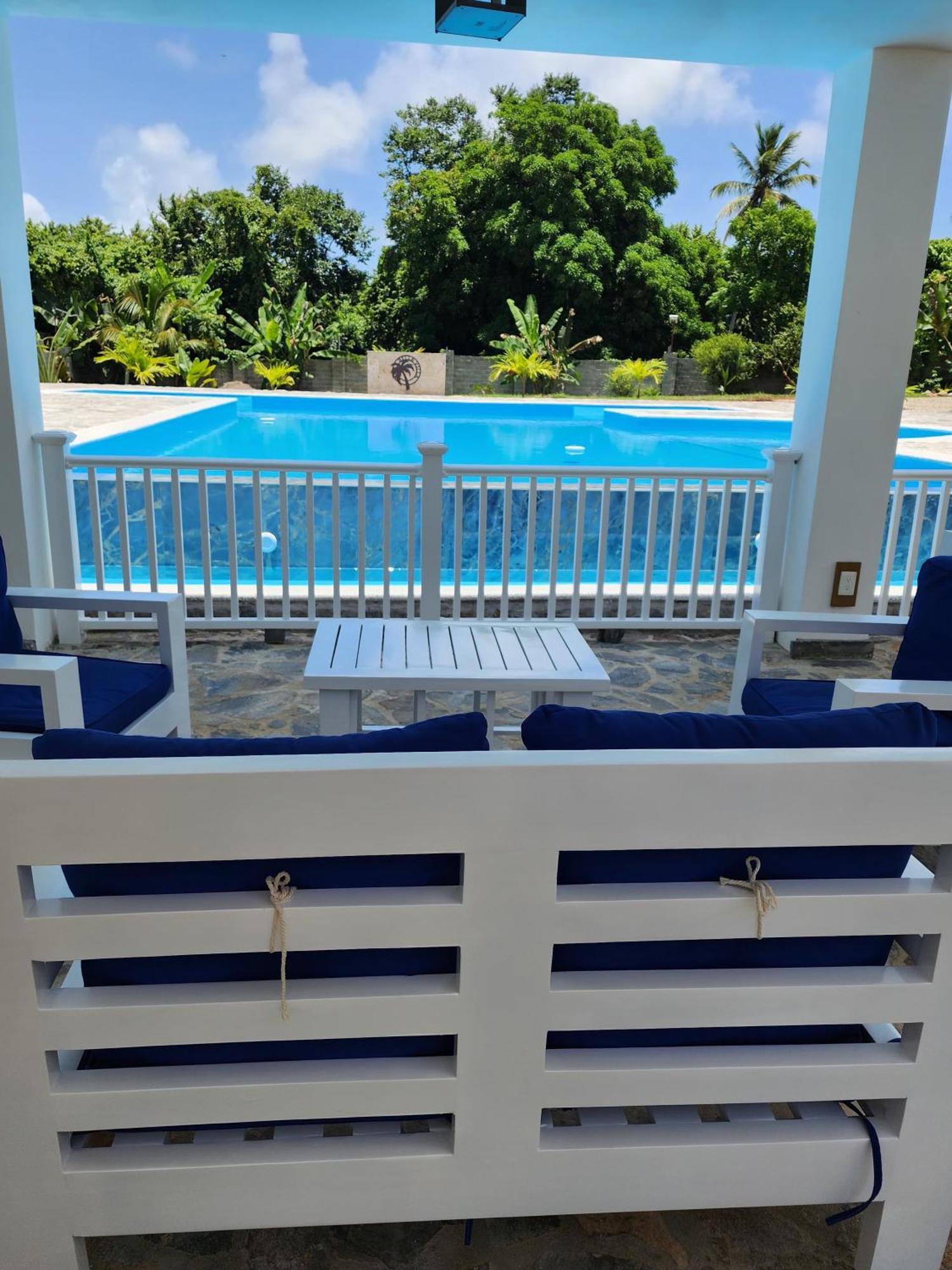 Bella Villa Room With Large Pool And Close To Beach لاس غاليراس المظهر الخارجي الصورة